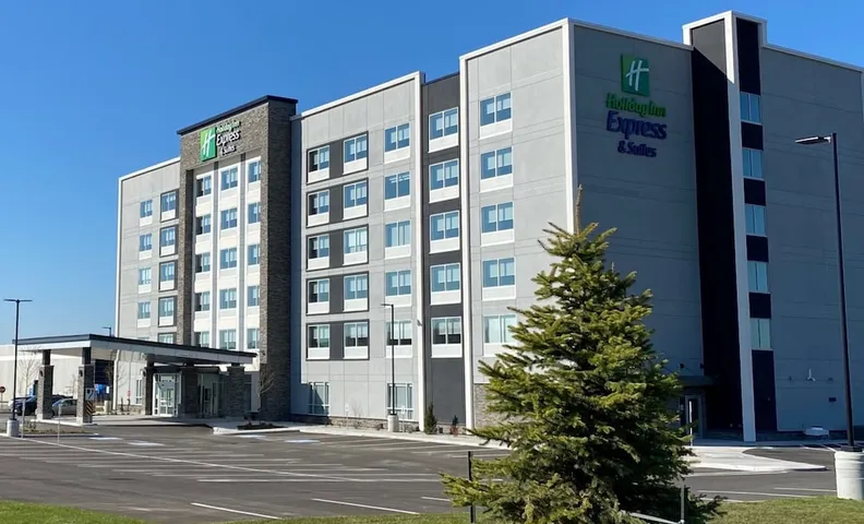 홀리데이 인 익스프레스 & 스위트 오로라, IHG 제공