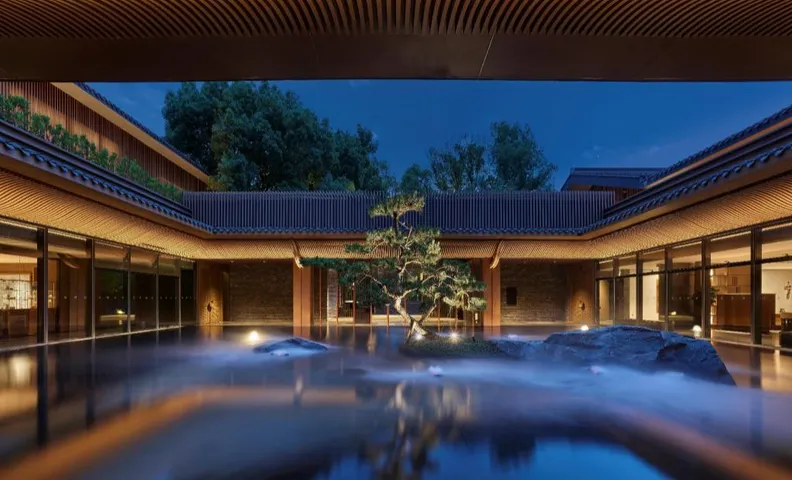 Banyan Tree Mount Emei