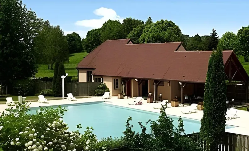 Logis Hotel Golf Le Domaine Du Val De Sorne