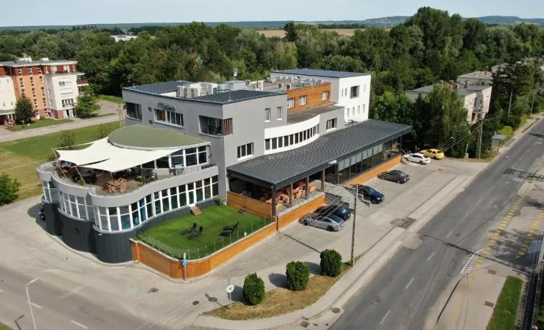 Hotel Kristály Konferencia & Wellness