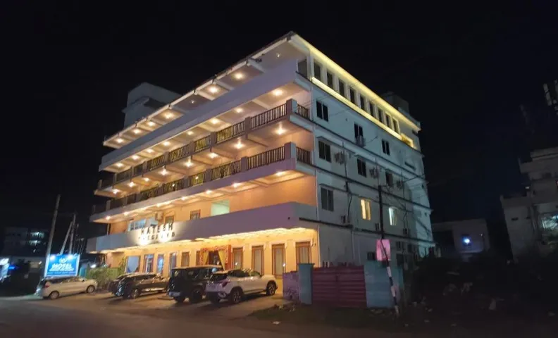 Hotel Natesh The Grand