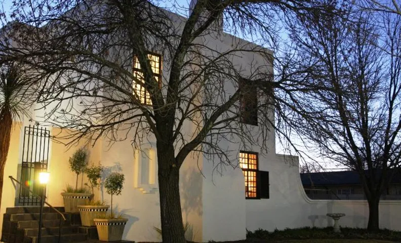 96 On Bree Guesthouse