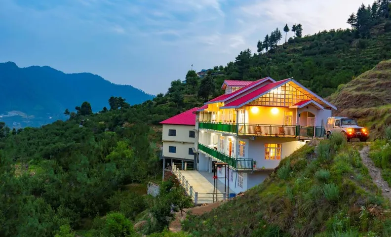 Zostel Homes Kotkhai (Shimla)