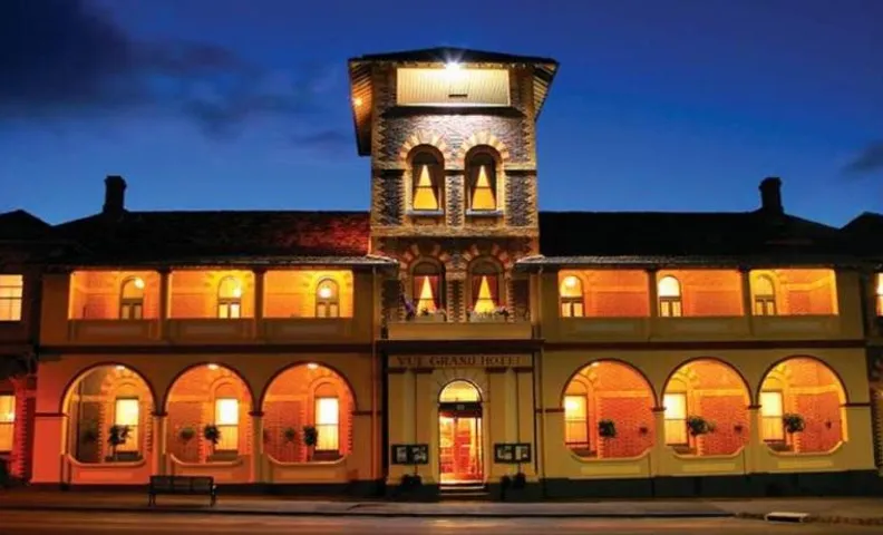 Vue Grand Hotel