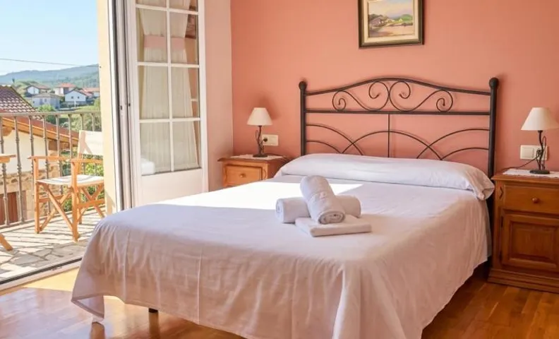 Casa Raichu - Pilgrim Guesthouse