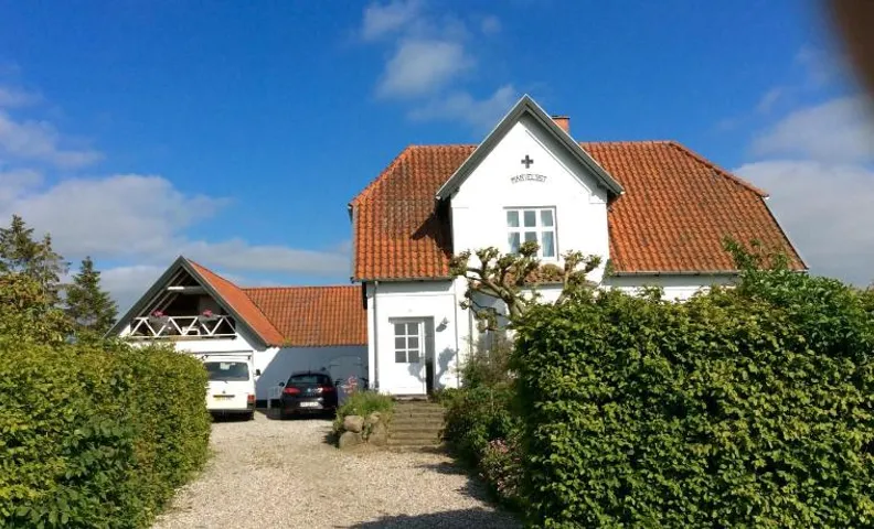 Marielyst B&B - Apartments