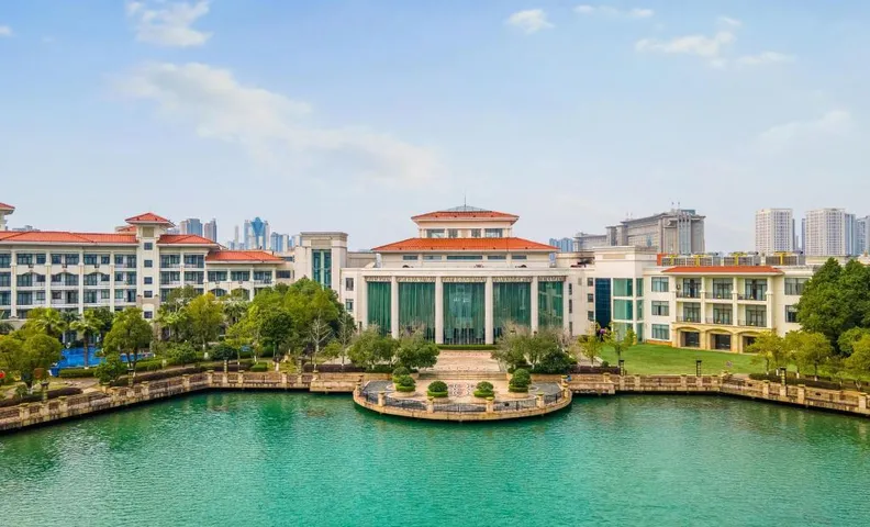 Yichun Yingbin Hotel (Yichun Municipal People’s Government Yichun Station Branch)