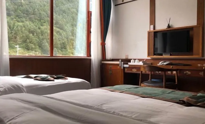 Baiyu Dongcha Culture Theme Hotel
