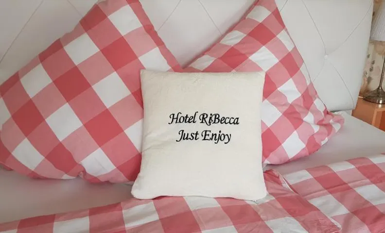 RiBecca