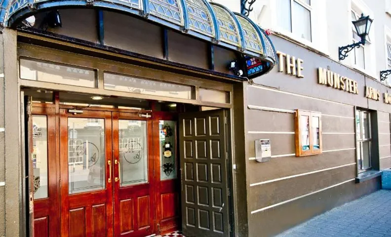 Munster Arms Hotel