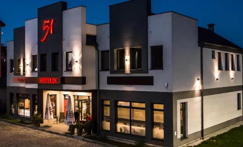 Hotelik 51