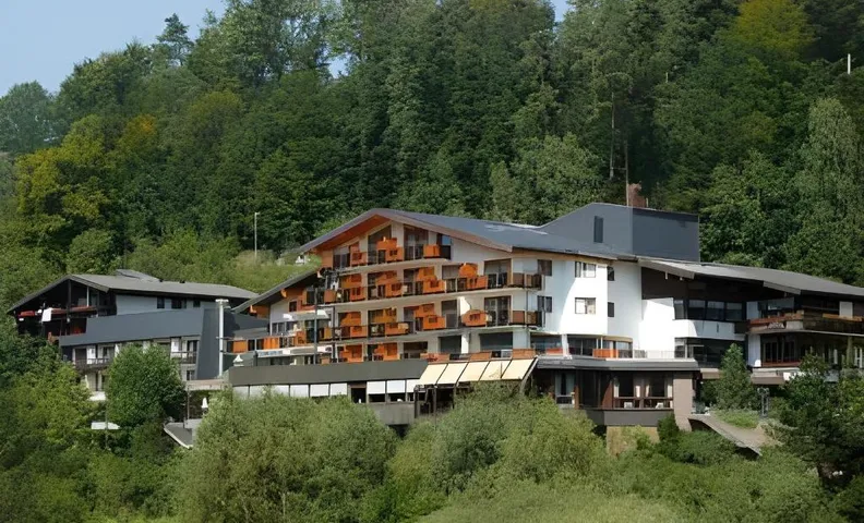 Ringhotel Monch`s Waldhotel