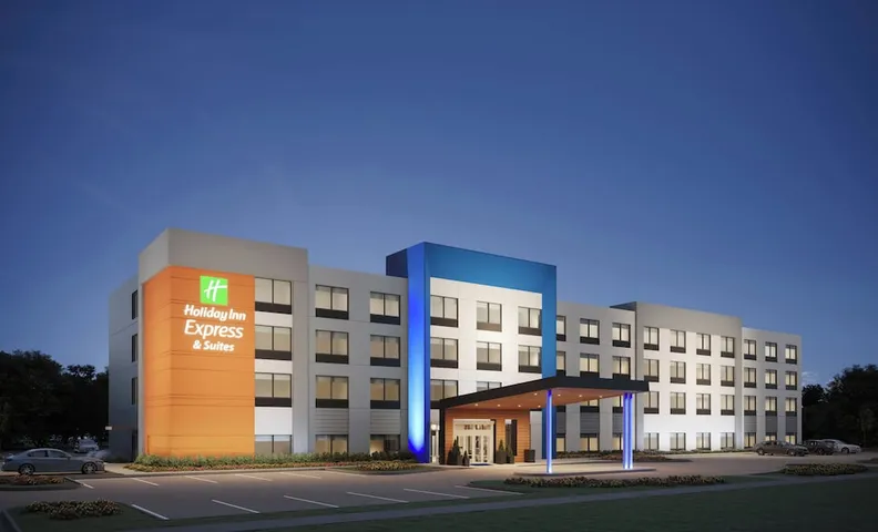 홀리데이 인 익스프레스 피오톤 바이 IHG