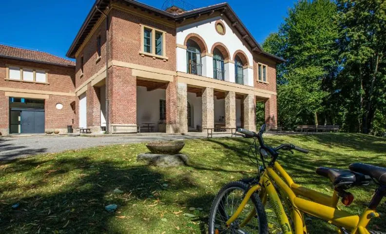 B&B e Ostello, Parco di Monza, CASCINA COSTA ALTA