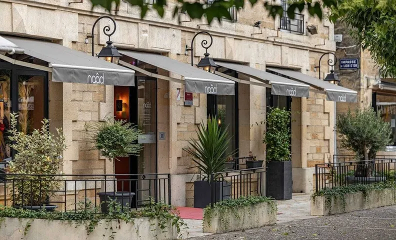 Naâd Hotel