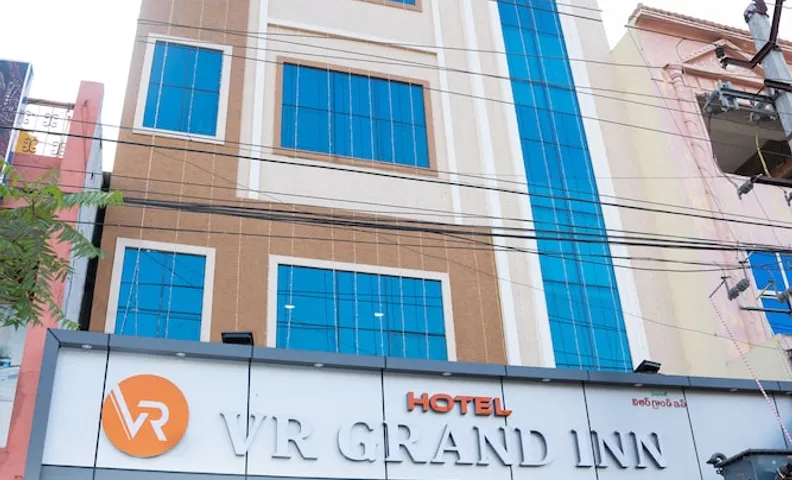 호텔 VR 그랜드 인