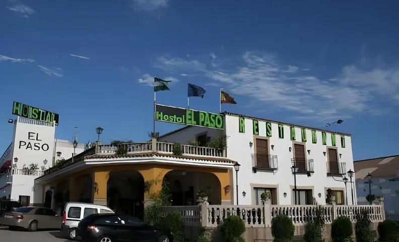Hostal Restaurante El Paso