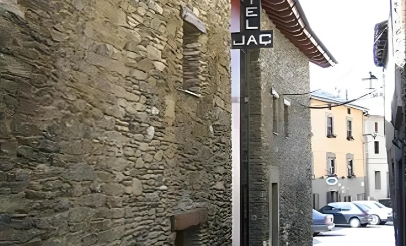 Hotel El Jac