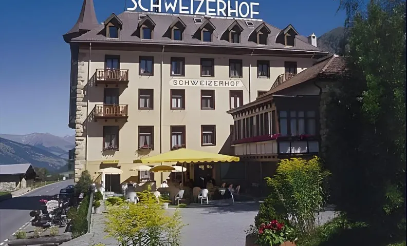 Hotel Schweizerhof Sta Maria