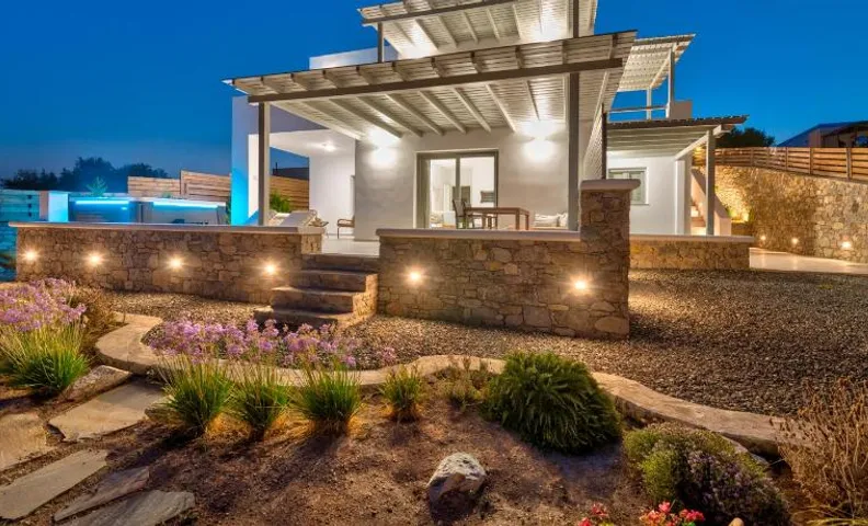 Aelion Villa