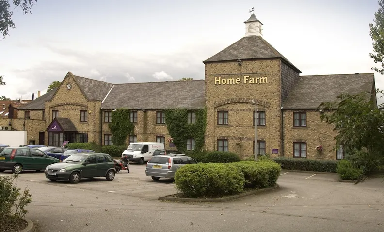 Premier Inn Hull West