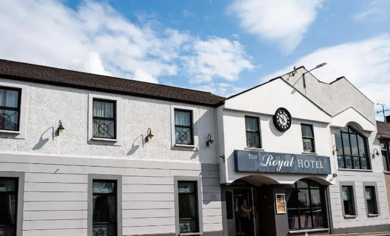 Stamps by Eight Continents The Royal Hotel, Cookstown