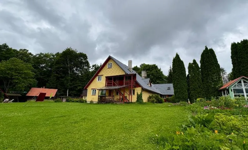 Rõuge Suurjärve Külalistemaja