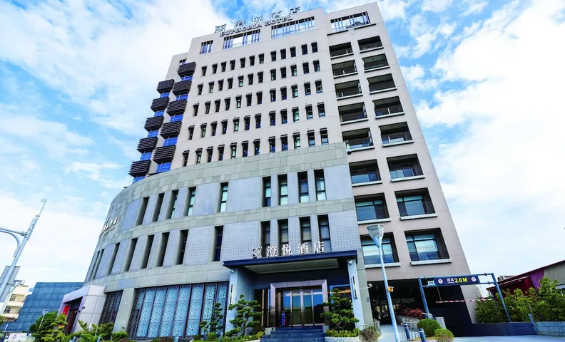 Euphoria Hotel