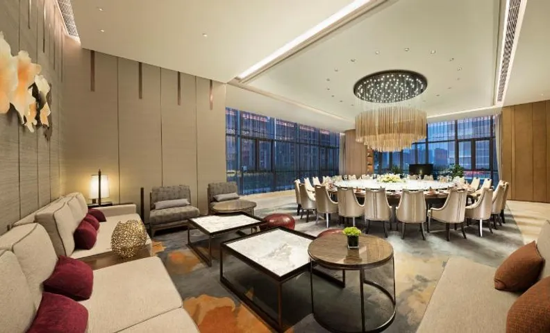 HUALUXE 우후 바이 IHG