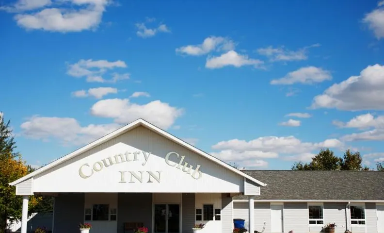 Country Club Inn