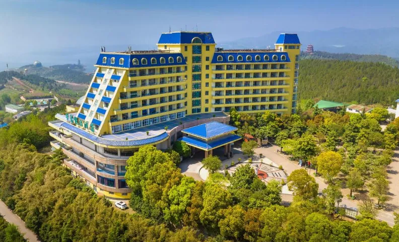Fusen Peninsula Hotel