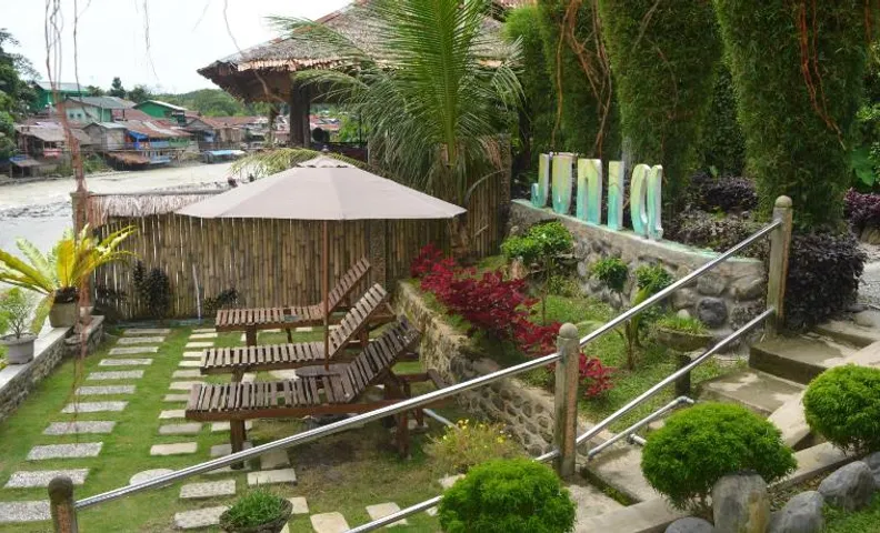 Junia Guesthouse Bukit Lawang