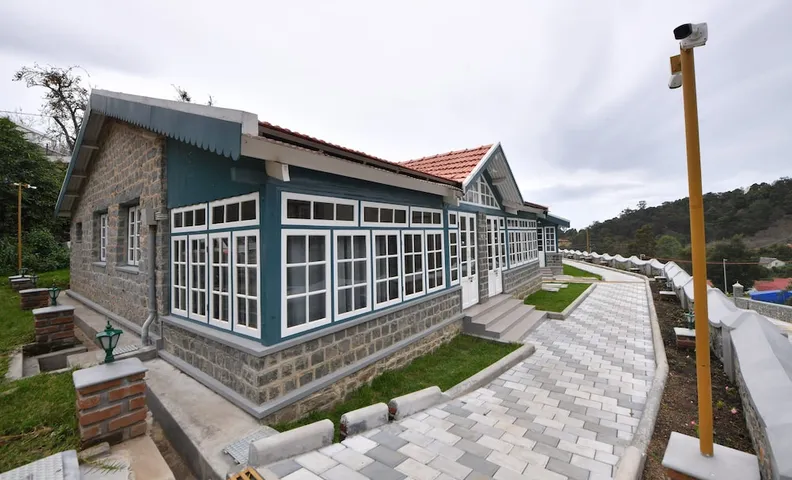 더 하스