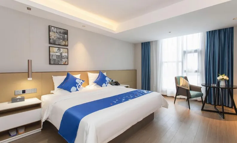 Yeste Hotel Qinzhou Lingshan Jiangnan Avenue