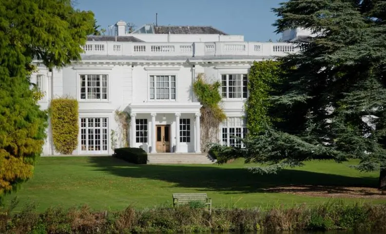 Greenlands Hotel