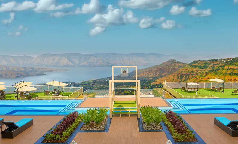 The Cliff by Zuper, Panchgani