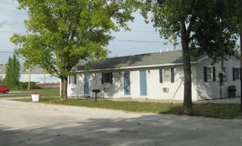 White Caps Motel and RV Park