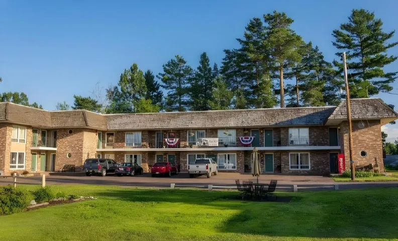 Budget Host Inn
