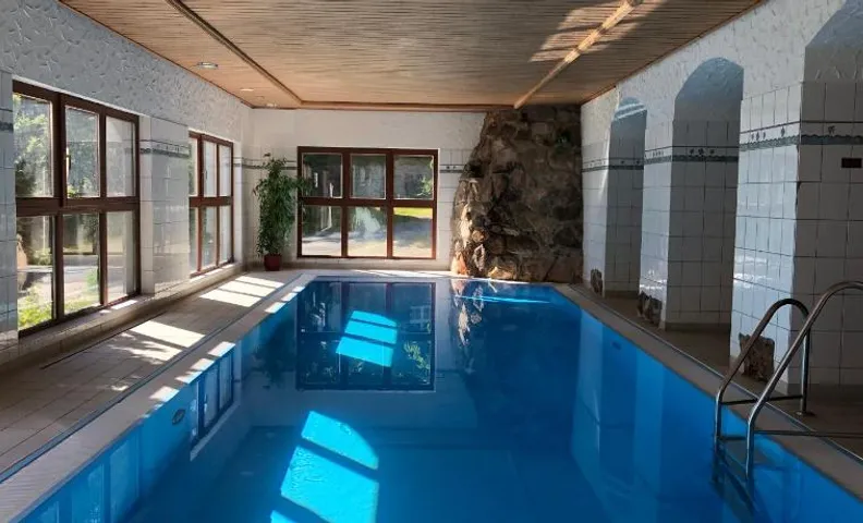 Berghotel Friedrichshohe - Sauna, Pool & Natur