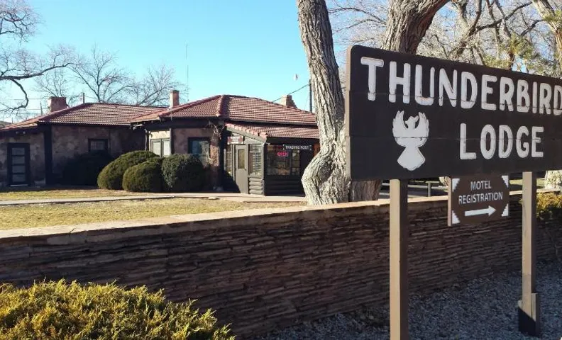 Thunderbird Lodge