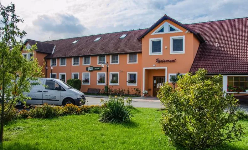 Hotel U Jezera