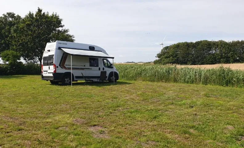 Wohnmobilstellplatz Hemenswarft an der Nordsee - Meerblick