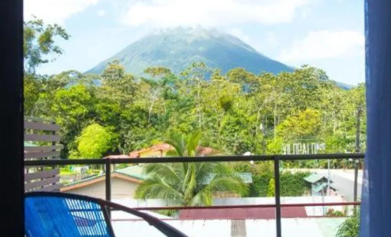Hotel La Fortuna Lodge By Treebu Hotels