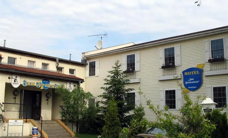 Hotel & Restaurant "Zum Firstenstein"