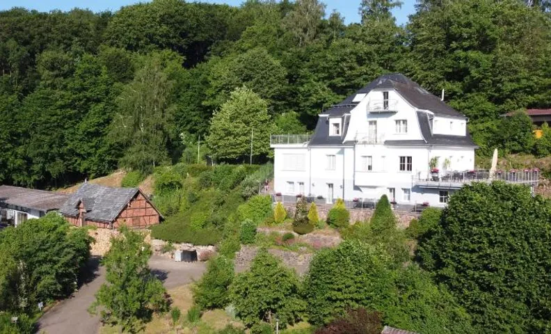 Hofgut Langenborn Wohnen auf Zeit moblierte Apartments Aschaffenburg Alzenau Frankfurt