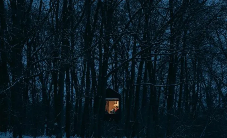 KeepCalm Treehouse far from the civilization