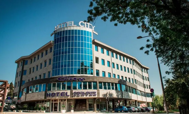 Hotel CITY