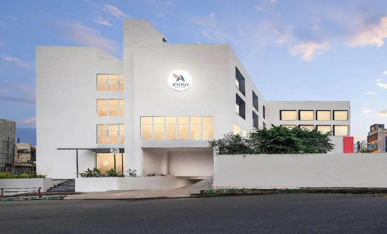 Hotel Achyut