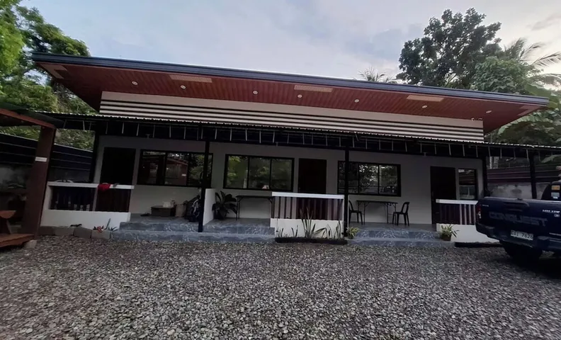 Cozy Stay at JAL Transient House