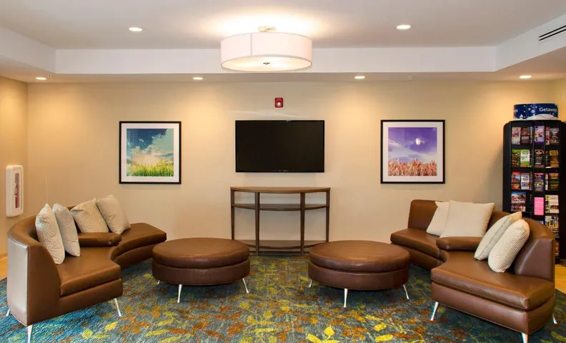 Candlewood Suites Lancaster West By IHG